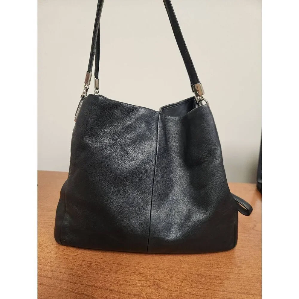 Coach 26224 Madison Phoebe Black leather Shoulder bag silvertone Hardware (PF)